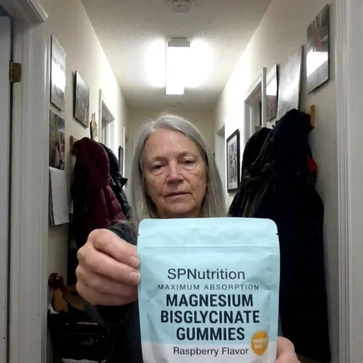 Customer photo with SPNutrition magnesium gummies